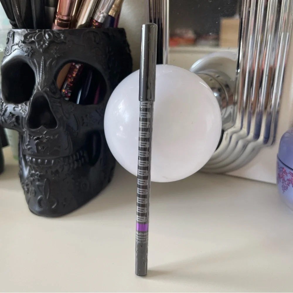 3/$15 BEAUTY FOR CERTAIN Eyeliner Pencil in Aubergine Cruelty Free